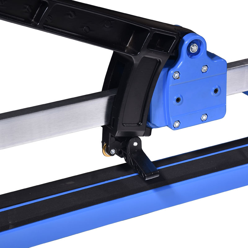 ΚΟΦΤΗΣ ΠΛΑΚΙΔΙΩΝ ΧΕΙΡΟΣ 1600mm PROFESSIONAL - LASER GUIDE | 626136 - BULLE